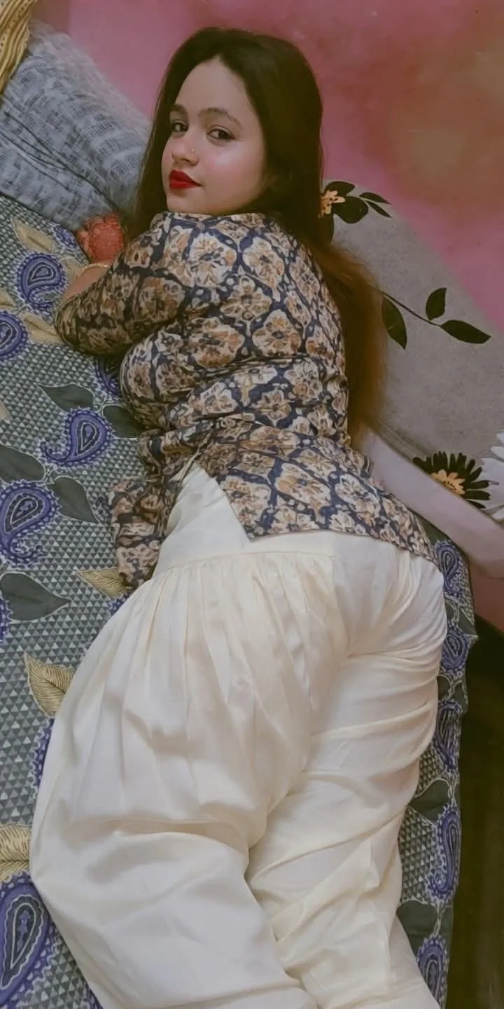 Call Girls in AIIMS Metro ₰ ✡️9958626694✡️₰ खूबसूरत कॉल गर्ल्स 24/7 in Delhi)