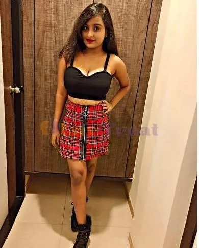 Real Call Girls In Green Park Metro 9217720288 Escorts Service