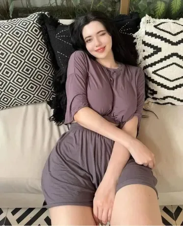 YOUNG~8527163129 CALL GIRLS IN NOIDA SECTOR 26 (DELHI) CALL GIRL SERVICE